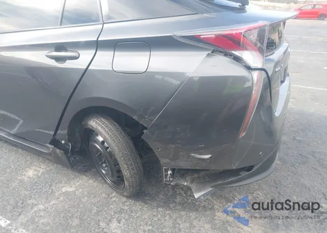 2018 Toyota Prius Three Touring z USA, uszkodzony, nr VIN JTDKARFU6J3060174